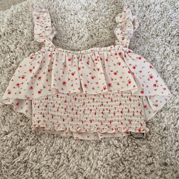 Forever 21 Tops - floral tank top